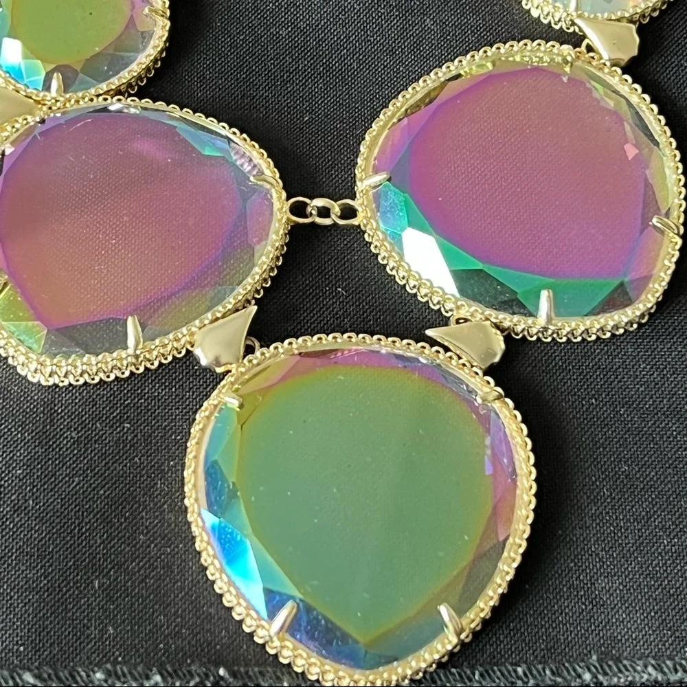 NWOT Rare & Retired Kendra Scott Rebecca Necklace Iridescent & Yellow Gold WOW! - Picture 5 of 14